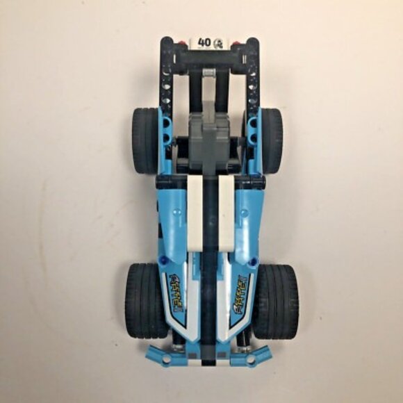 Lego Technic Stunt Truck #9 AcceleRate, 42059 winds up & moves - Picture 7 of 7
